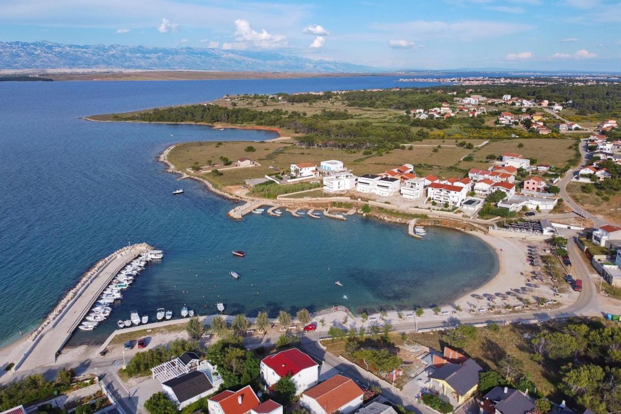 Luxury Apartments Hills Вир Екстер'єр фото